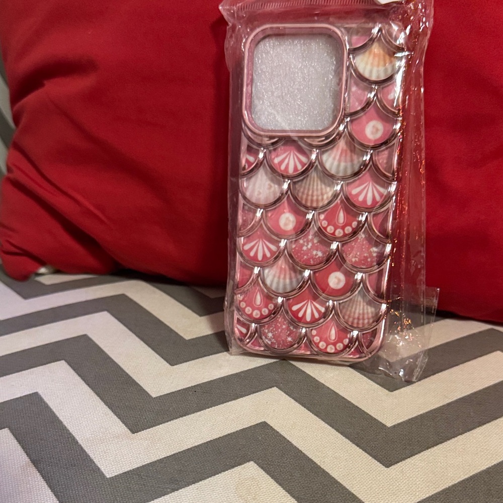 ***2/$15*** Iphone 15 pro Pink Patterned Phone Case